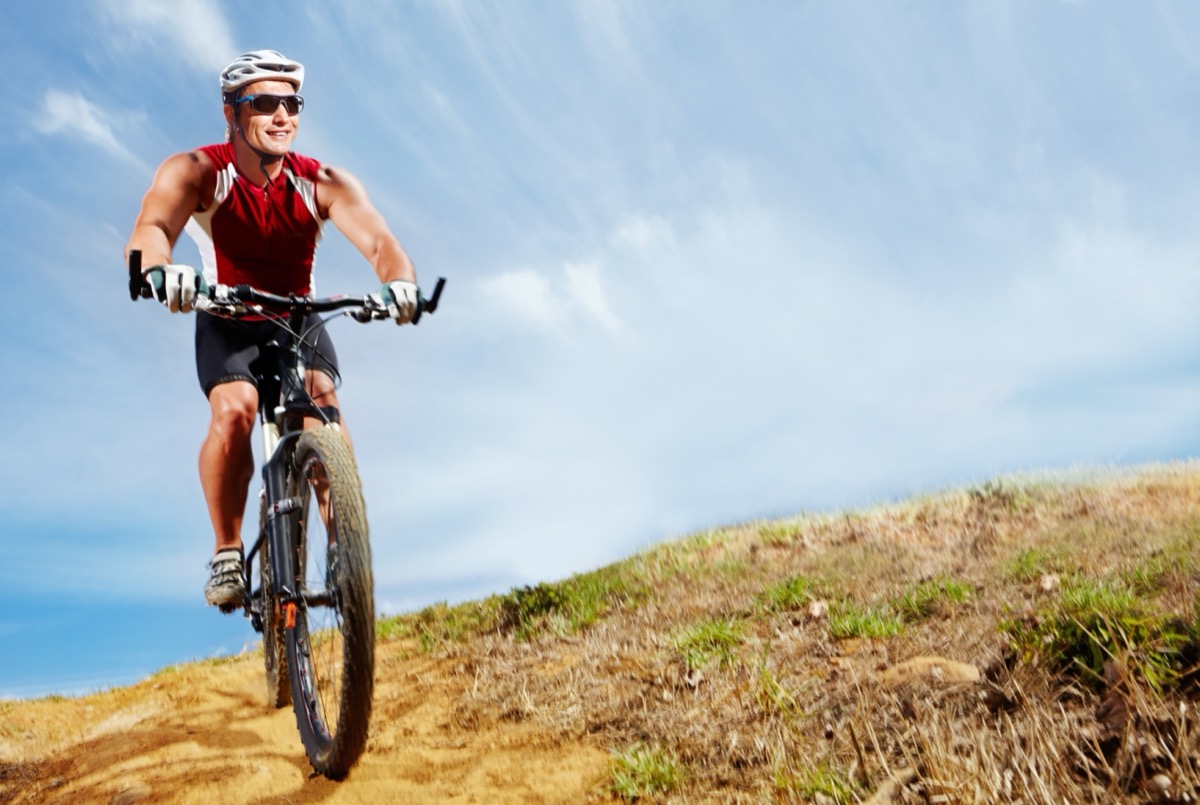 Male cyclist - pelvic floor PT for athletes